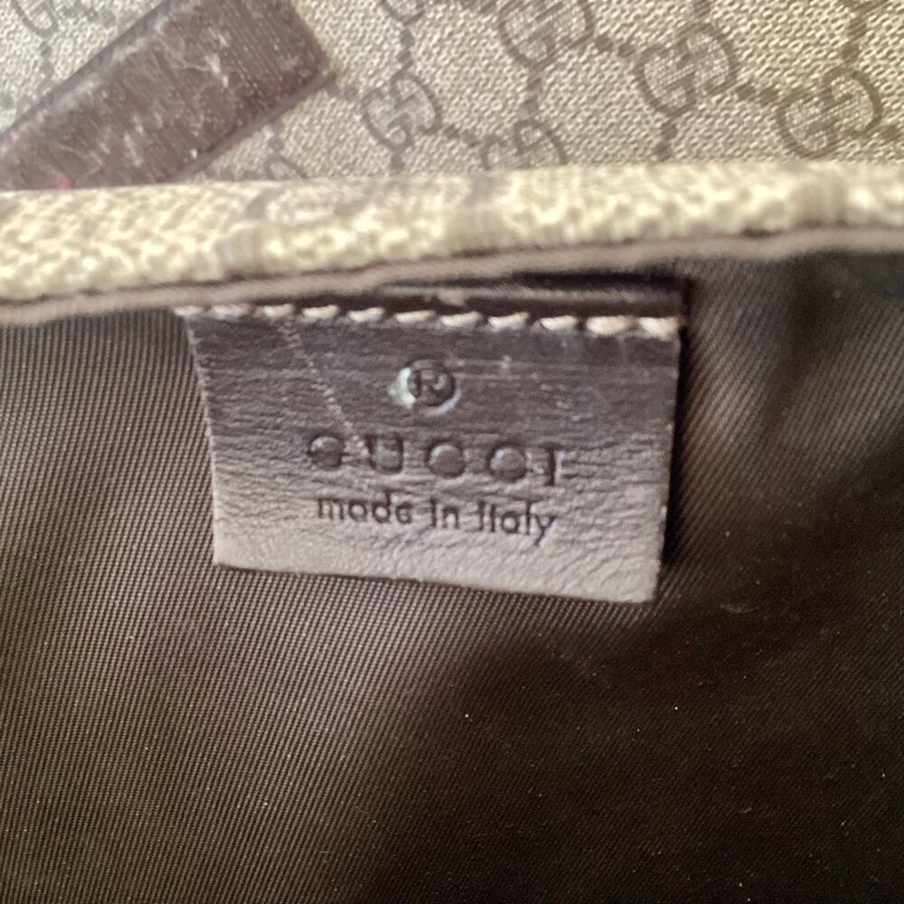 Gucci Beige and Brown Baby Bag - Picture 14 of 16